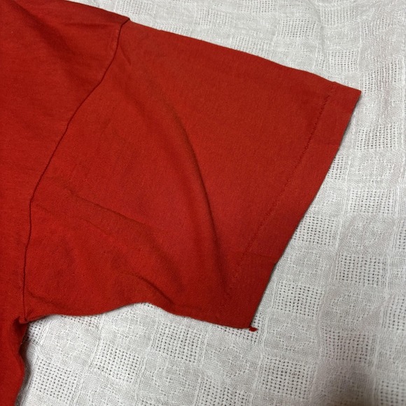 Vintage Chicago Panda Shirt Mens Small Red Screen Stars USA 80s Graphic Tee - Picture 4 of 9
